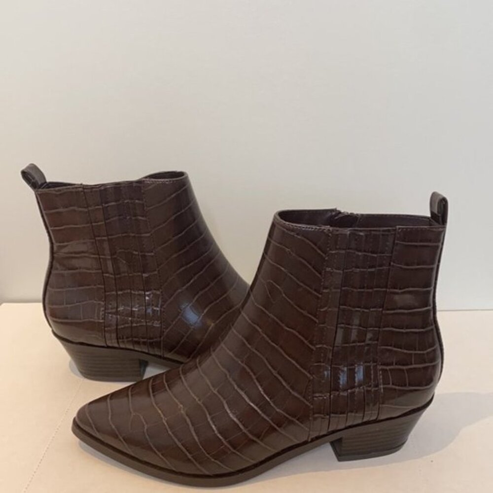 Addition Elle Women Brown Crocodile Embossed Faux Leather Ankle Boots Size 9W - Picture 7 of 13
